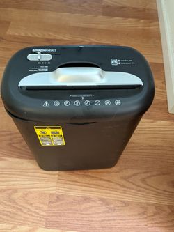 AmazonBasics 8-Sheet Paper Shredder
