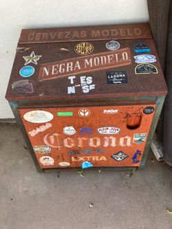 Vintage Corona Drink Cooler / Ice Chest
