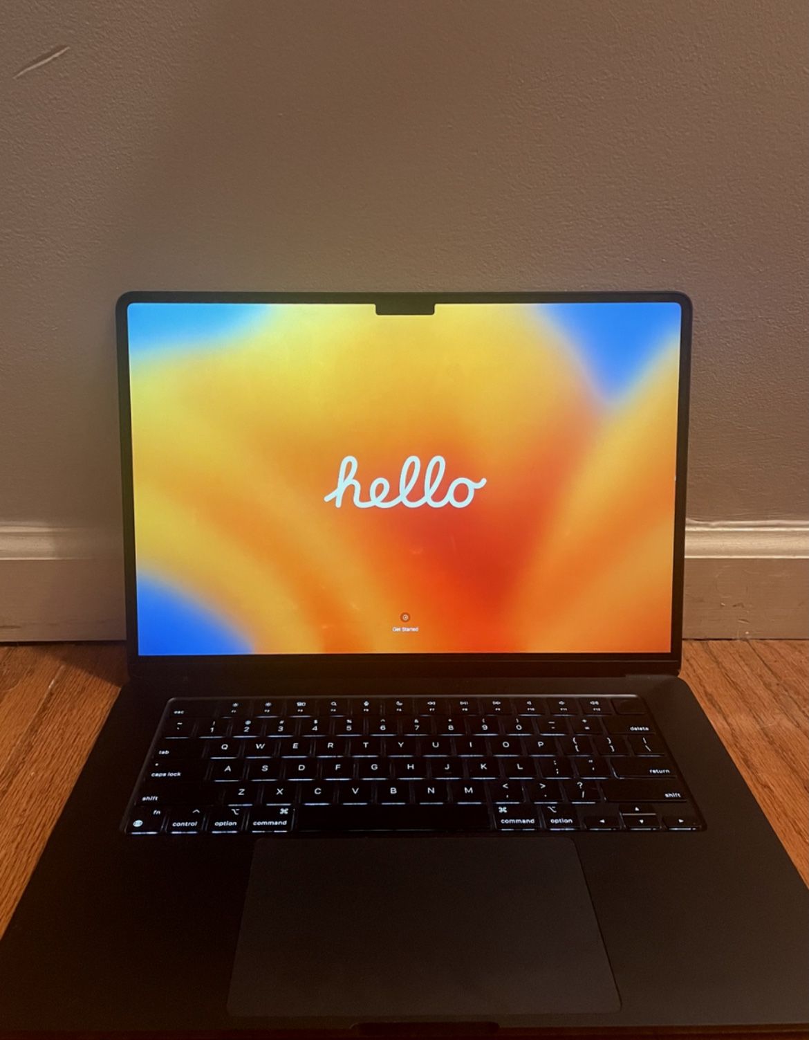 Apple MacBook Air 15.3" (512GB SSD, M2, 8GB) - Midnight | BOX AND CHARGER