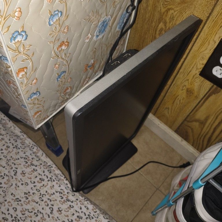 $15 Dell Computer Monitor