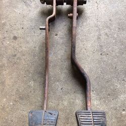 Clutch Brake  Pedal Set W Bracket H