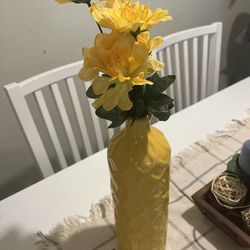 Vase With Flower 