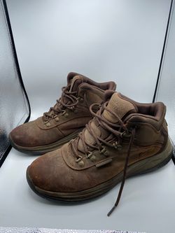 Size 10 Men’s Sketchers Waterproof Boots