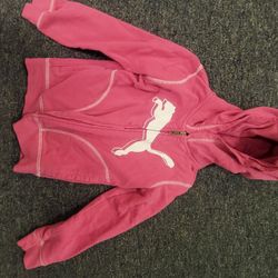 Girls 6 Puma pink hooded zip up sweatshirt Lot 01