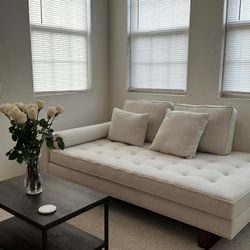 [SAT ON ONCE] - Beautiful White / Beige Daybed! Sofa, Boujee Futon. 