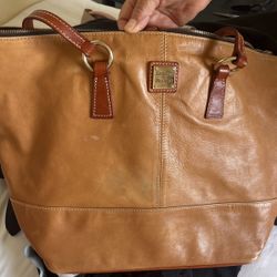 Dooney And Bourke 