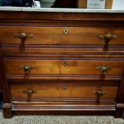 Antique Armstrong Furniture CO. Dresser With Granite Top. 
