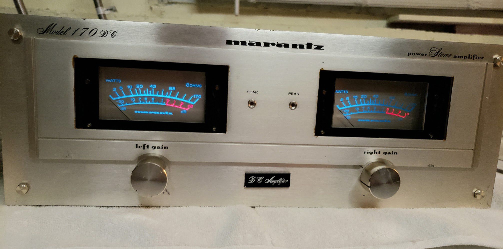 Marantz Amplifier - Model 170DC