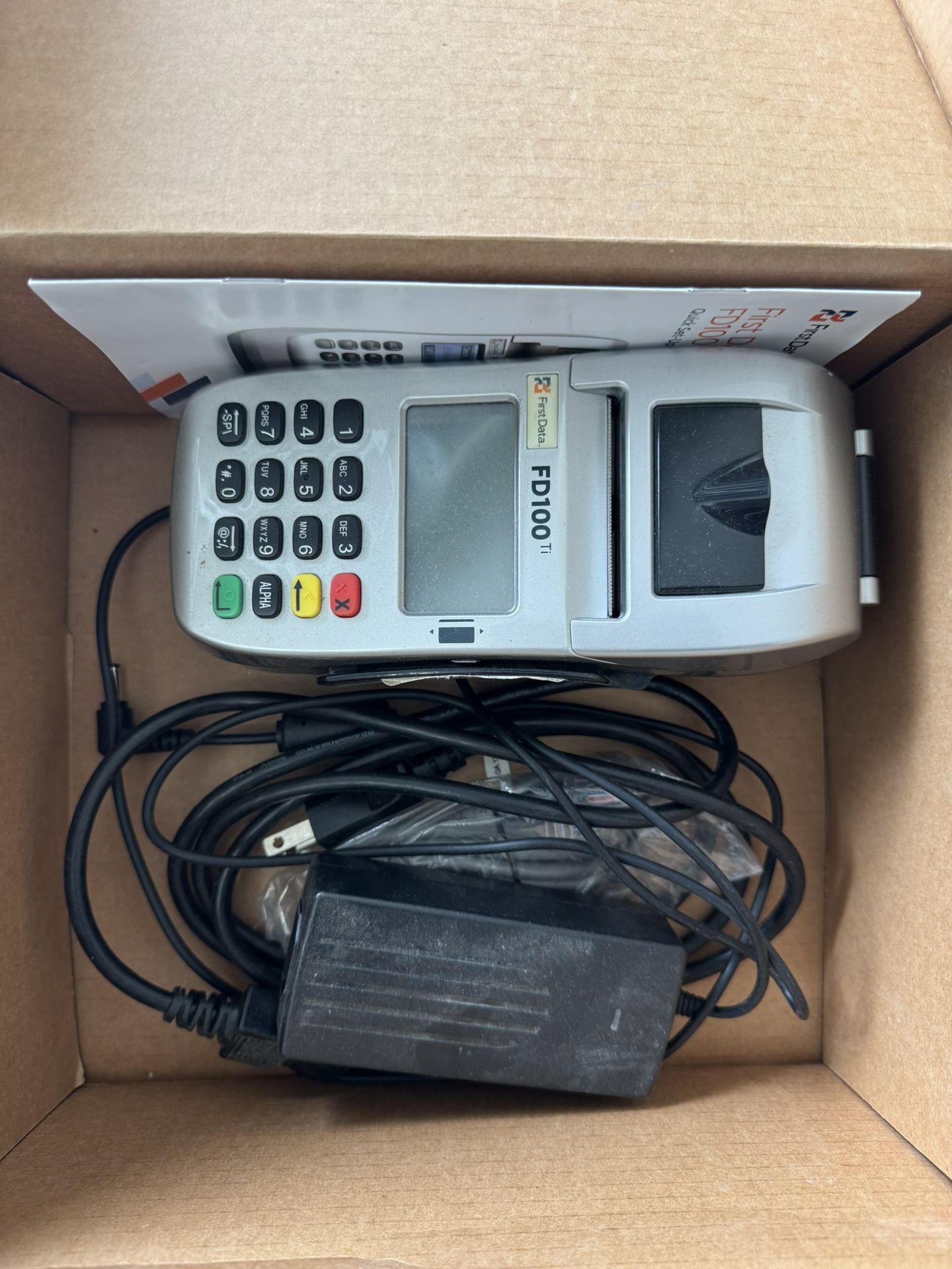 First Data FD100 Credit Card Machine