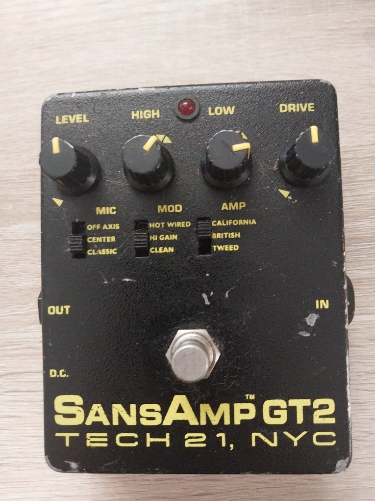 SamsAmp GT2 Tube Amp Emulator