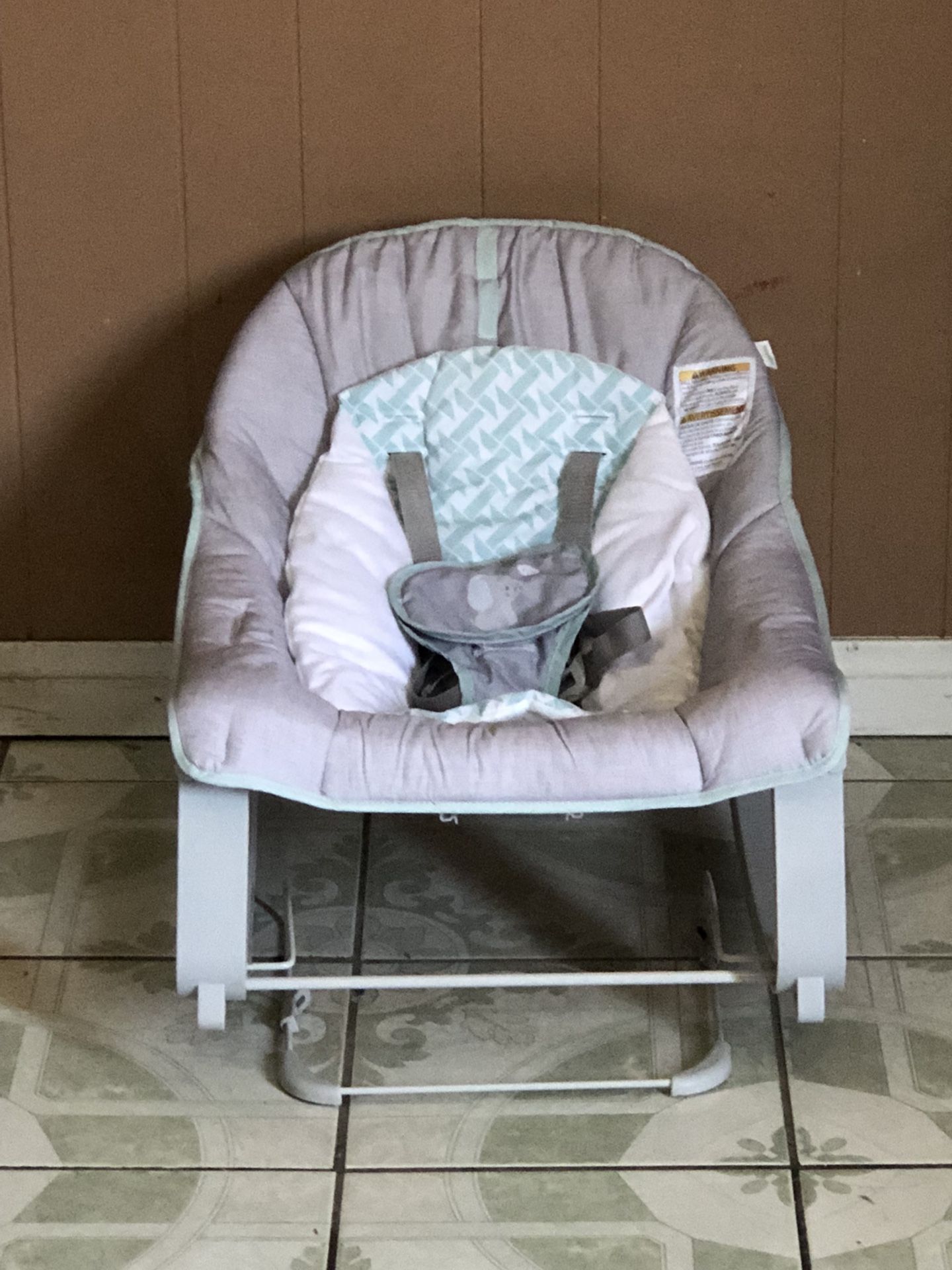 INGENUITY BABY ROCKER!!!
