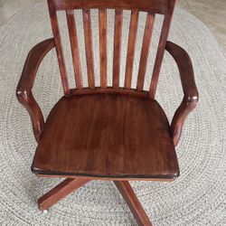 Bankers Swivel Chair (solid Wood)