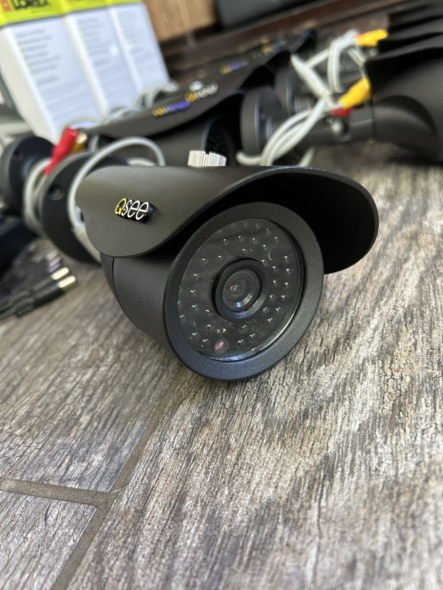 Q See Security Camera (New)