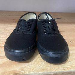 Black Women’s (Size 6.5) Vans Sneaker 