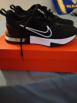 Nike shoes