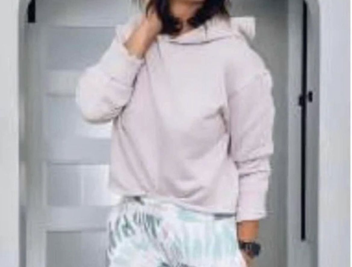 NWT GIRLS Art Class Violet Fleece Raw Edge Boxy Hoodie | Size XL/14-16