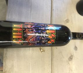 Vintage KISS wine bottle