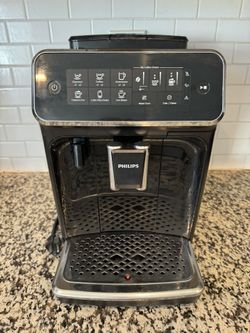 PHILIPS 3200 Series Fully Automatic Coffee Machine