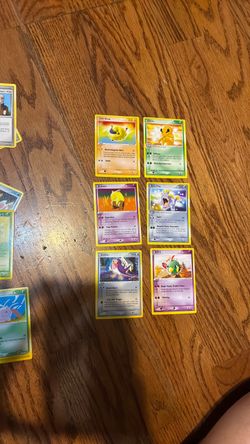 Pokémon Trading Cards Lot of 6