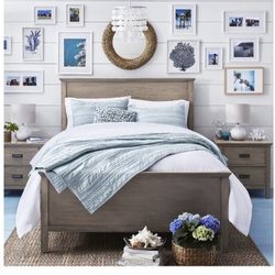 Brand New Solid Pine Wood Head Board And Foot Board Set