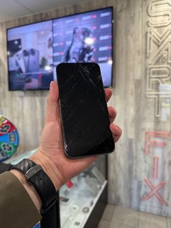 iPhone 14 Cracked Screen Repair – Same Day Fix | Smart Fix AZ