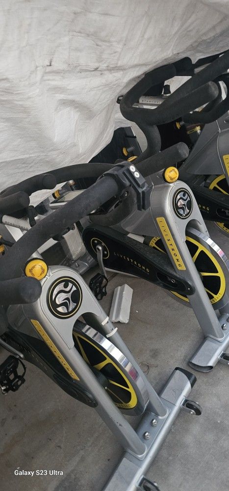 Matrix Livestrong S Series Live Indoor Cycling Bike Used