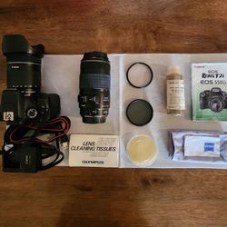 Canon EOS Rebel T2i EOS 550D digital camera with 2 additional lenses