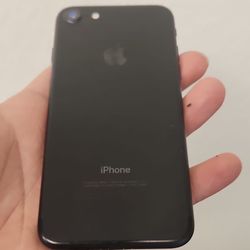 ☑️iPhone 8 ☑️ 64GB ☑️ Factory Unlocked 