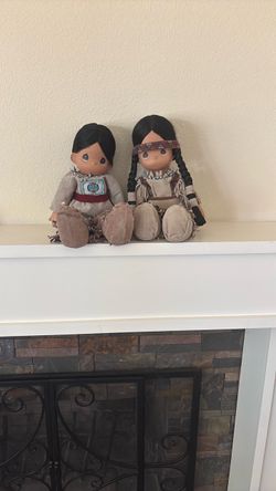 Pair of Precious Moments Dolls