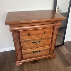 Wood Dresser
