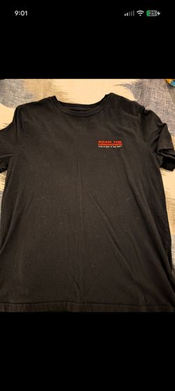 Old navy black tee shirt