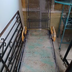 Iron Lounge Lounger Seat