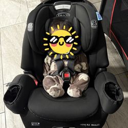 Graco Car seat 