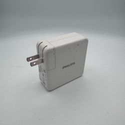 Philips AC Laptop Charger Dual Port USB/USB C 67.5W Used