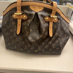 LV Purse