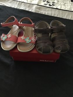 huaraches size 6 y7 semi nuevos $10 por los dos pares