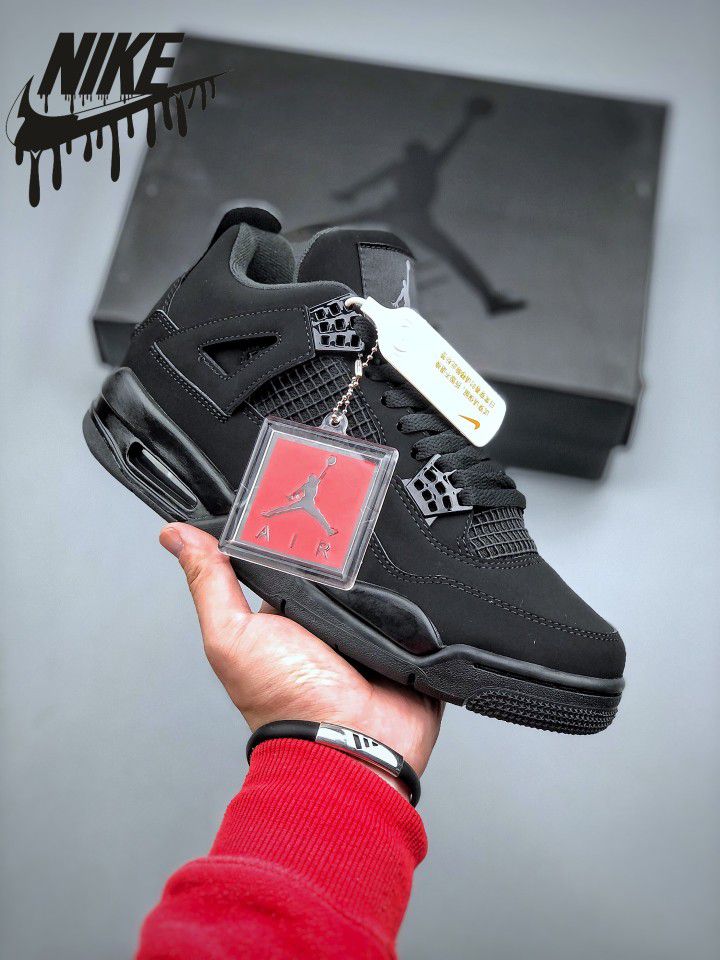 Jordan 4 Black Cat, Trendy Sneakers