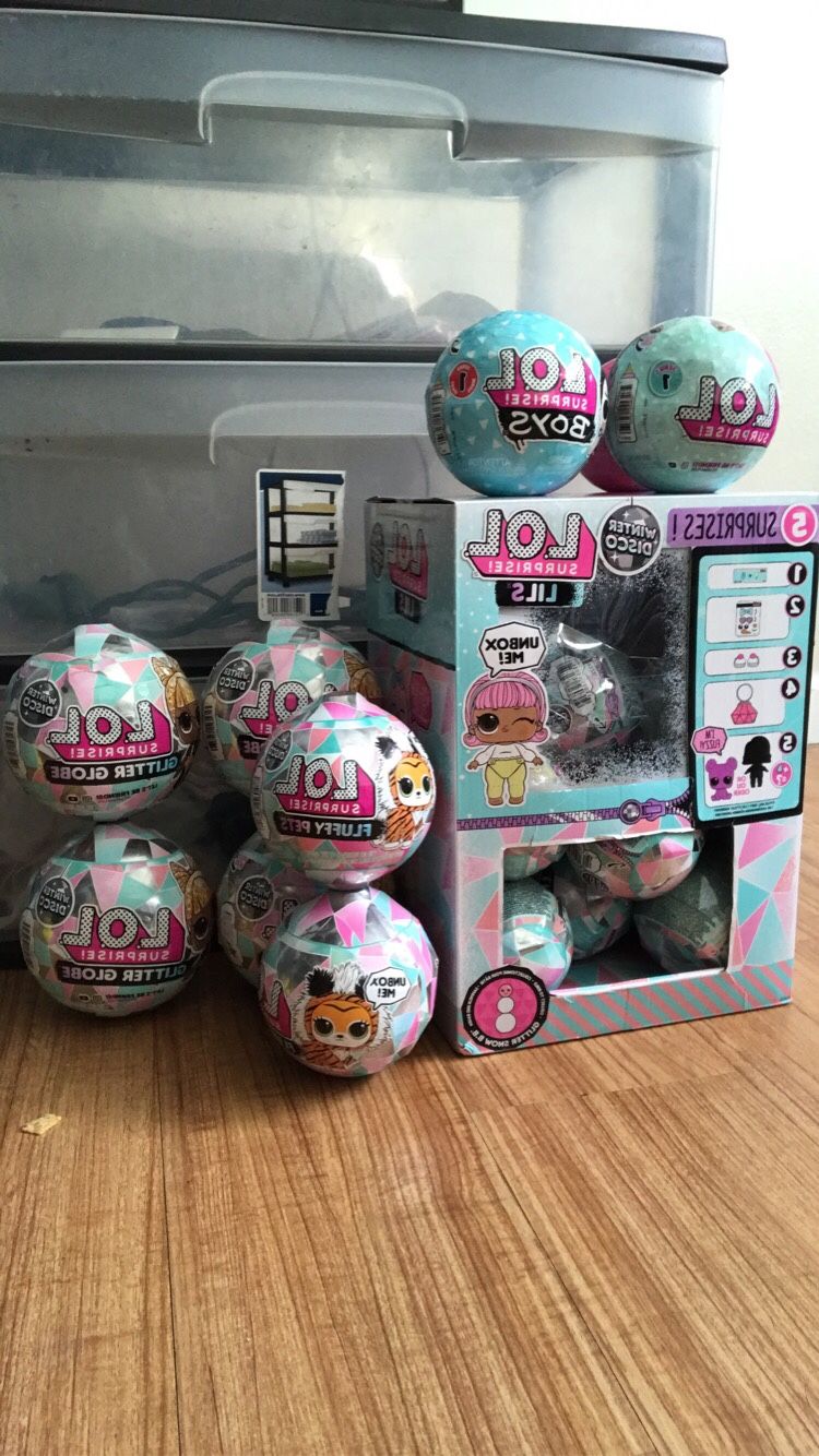 LOLS ( Lils , Fluffy Pets , Glitter Globe ) winter discos