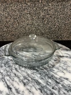 Clear Glass Casserole Dish with Lid