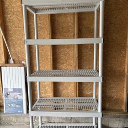 Shelving unit