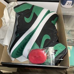 JORDAN RETRO 1 PINE GREEN SZ9 DS