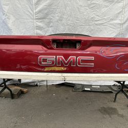 2021 GMC Sierra Upper Gate 