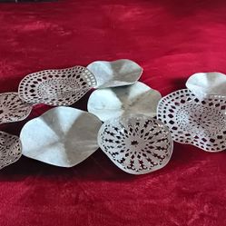 Wall Decor, King Bed, Microwave, Water Cooler