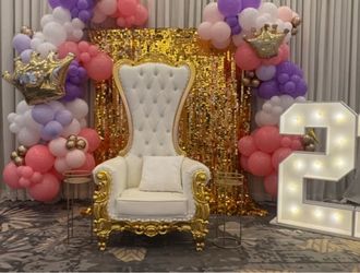 Throne chair
