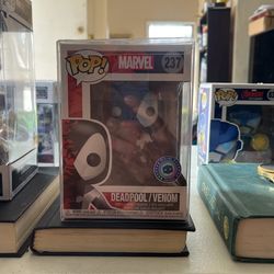 Deadpool/Venom 237 Funko Pop