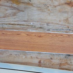 6x36 Vinyl Waterproof Stick And Peel Planks 60+ Cases 10.00 Per Case