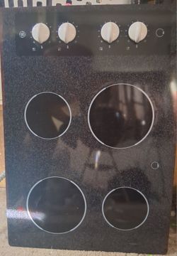 GE Black Electric Cooktop 4 Burners