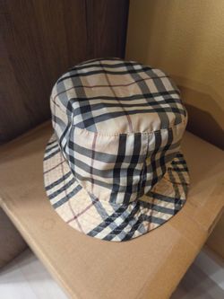 Burberry Nova Check Bucket Hat