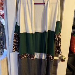 Women’s Colorful Sweater Size Large