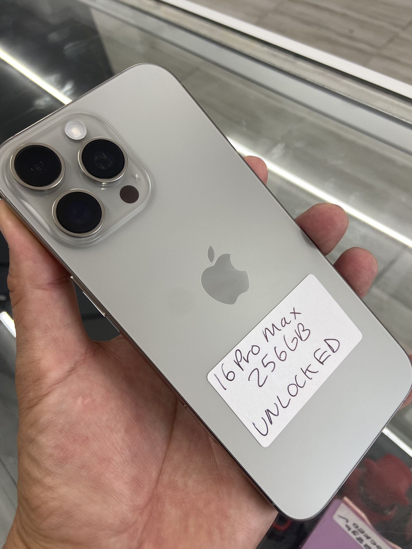 16 Pro Max Unlocked. Cash Or $50 Down W Approval 